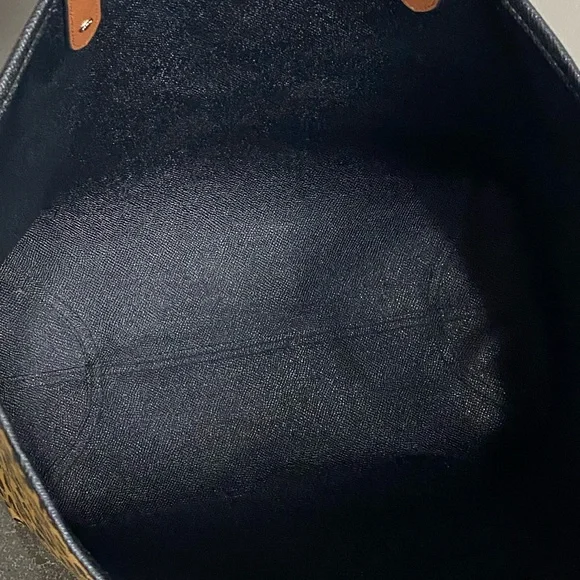 Coach Wild Heart Reversible City Tote Leopard Ocelot - Picture 13 of 13